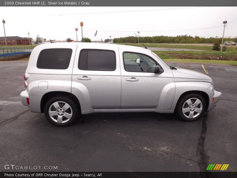 Silver Ice Metallic / Gray 2009 Chevrolet HHR LS