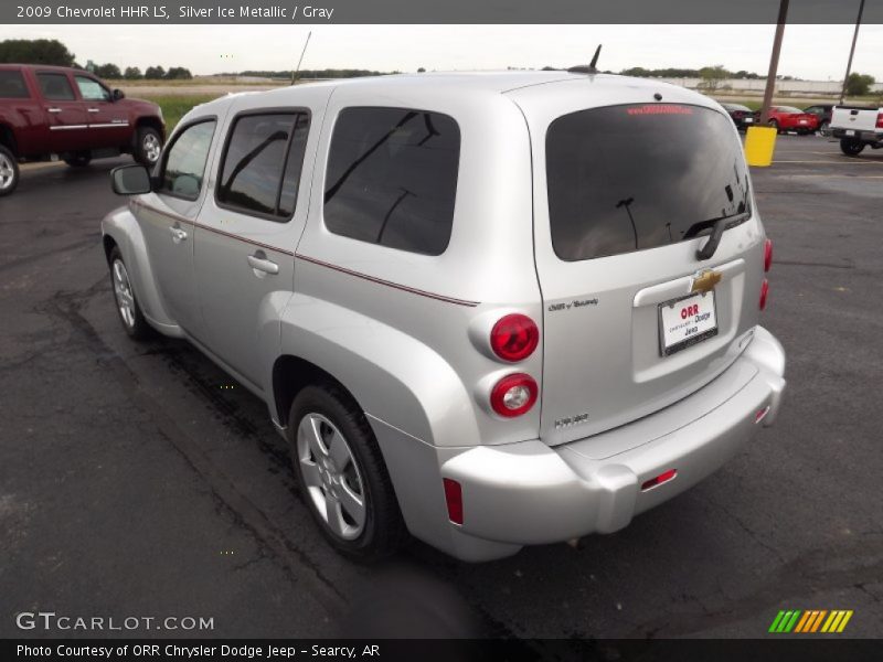 Silver Ice Metallic / Gray 2009 Chevrolet HHR LS