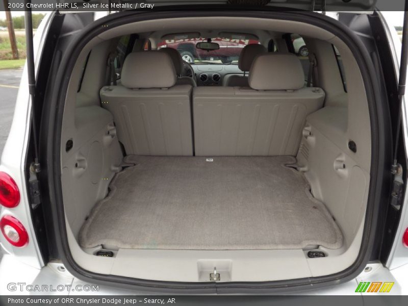Silver Ice Metallic / Gray 2009 Chevrolet HHR LS