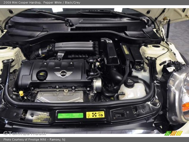 Pepper White / Black/Grey 2009 Mini Cooper Hardtop