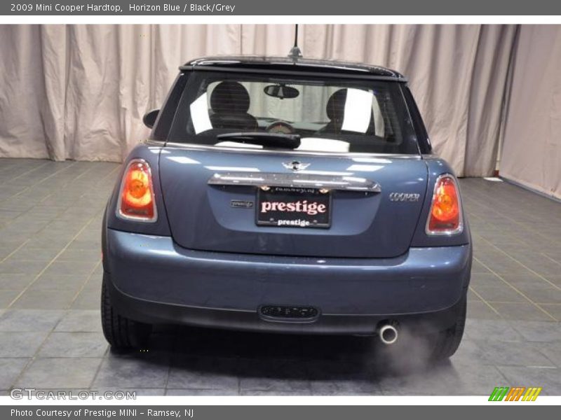 Horizon Blue / Black/Grey 2009 Mini Cooper Hardtop