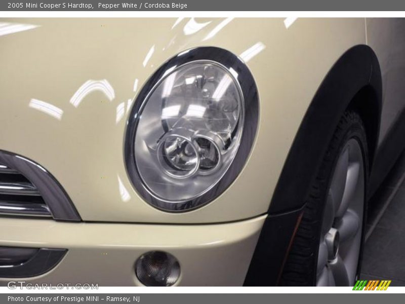 Pepper White / Cordoba Beige 2005 Mini Cooper S Hardtop