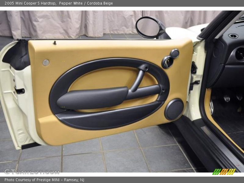 Pepper White / Cordoba Beige 2005 Mini Cooper S Hardtop