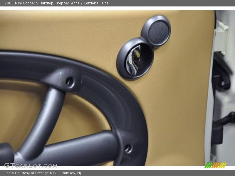 Pepper White / Cordoba Beige 2005 Mini Cooper S Hardtop