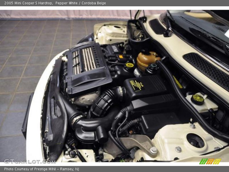 Pepper White / Cordoba Beige 2005 Mini Cooper S Hardtop