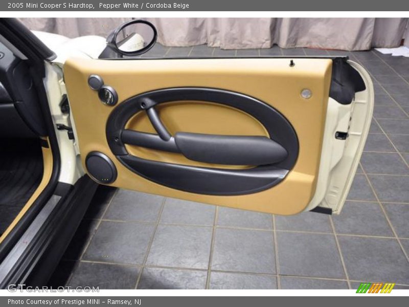 Pepper White / Cordoba Beige 2005 Mini Cooper S Hardtop