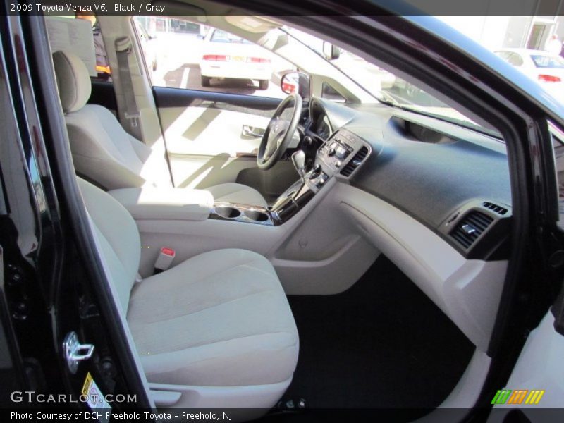 Black / Gray 2009 Toyota Venza V6