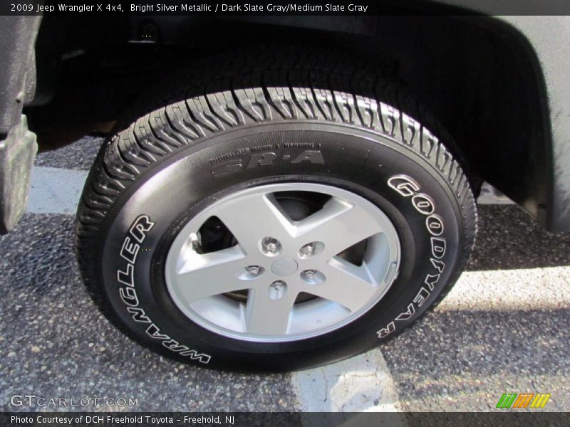 Bright Silver Metallic / Dark Slate Gray/Medium Slate Gray 2009 Jeep Wrangler X 4x4