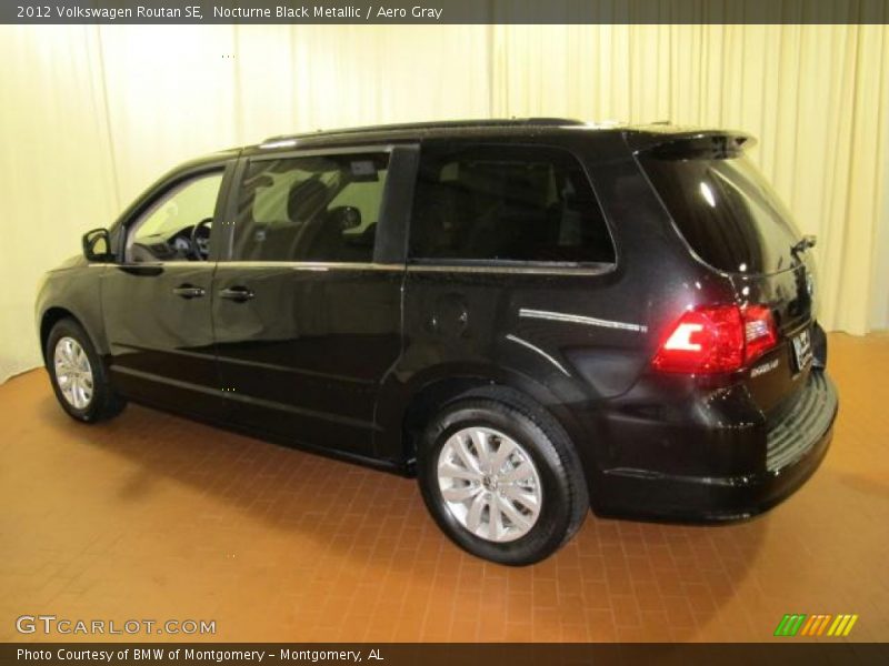 Nocturne Black Metallic / Aero Gray 2012 Volkswagen Routan SE