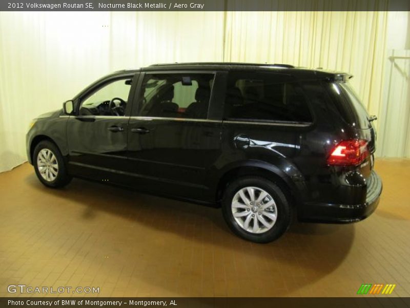 Nocturne Black Metallic / Aero Gray 2012 Volkswagen Routan SE