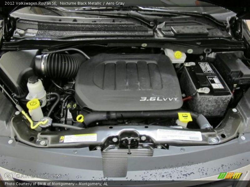 Nocturne Black Metallic / Aero Gray 2012 Volkswagen Routan SE