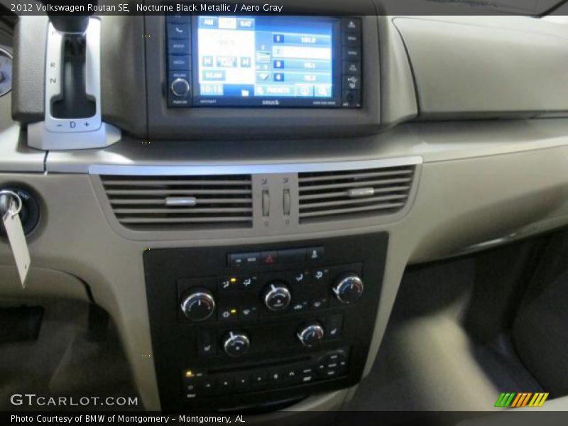 Nocturne Black Metallic / Aero Gray 2012 Volkswagen Routan SE