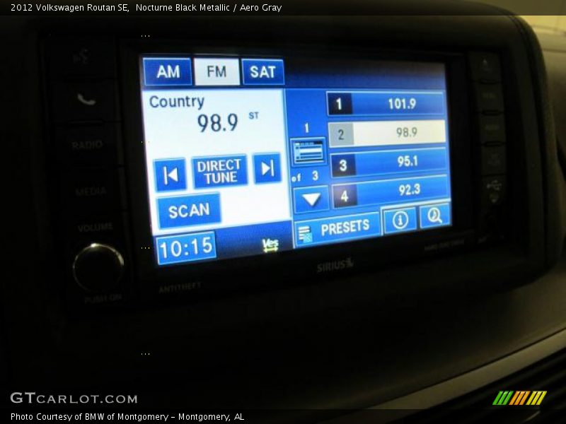 Nocturne Black Metallic / Aero Gray 2012 Volkswagen Routan SE