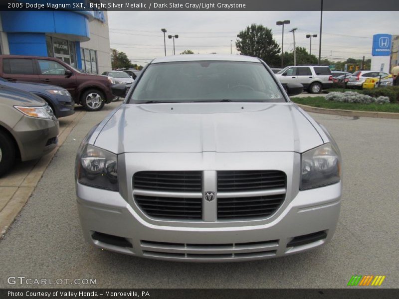 Bright Silver Metallic / Dark Slate Gray/Light Graystone 2005 Dodge Magnum SXT