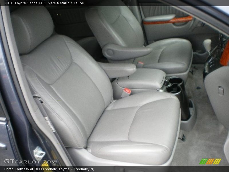 Slate Metallic / Taupe 2010 Toyota Sienna XLE