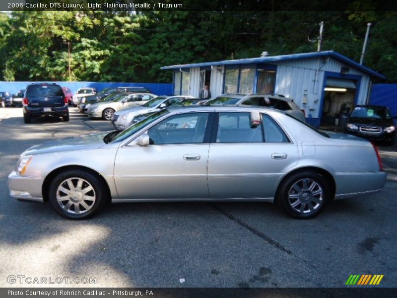 Light Platinum Metallic / Titanium 2006 Cadillac DTS Luxury