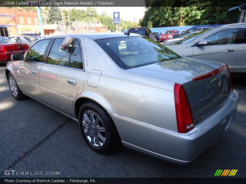 Light Platinum Metallic / Titanium 2006 Cadillac DTS Luxury