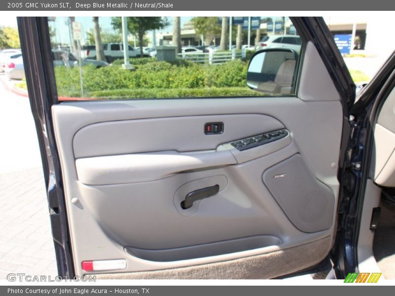 Deep Blue Metallic / Neutral/Shale 2005 GMC Yukon SLT