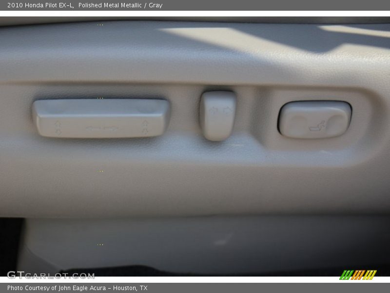 Polished Metal Metallic / Gray 2010 Honda Pilot EX-L