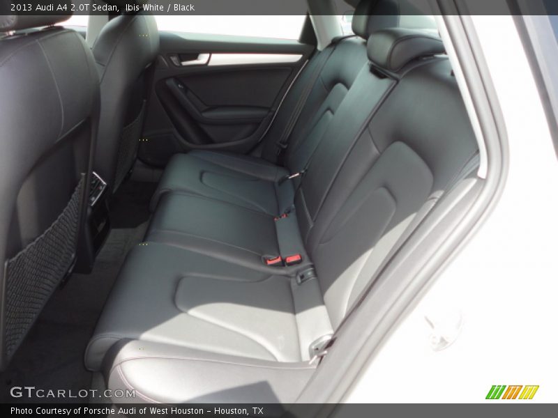 Ibis White / Black 2013 Audi A4 2.0T Sedan