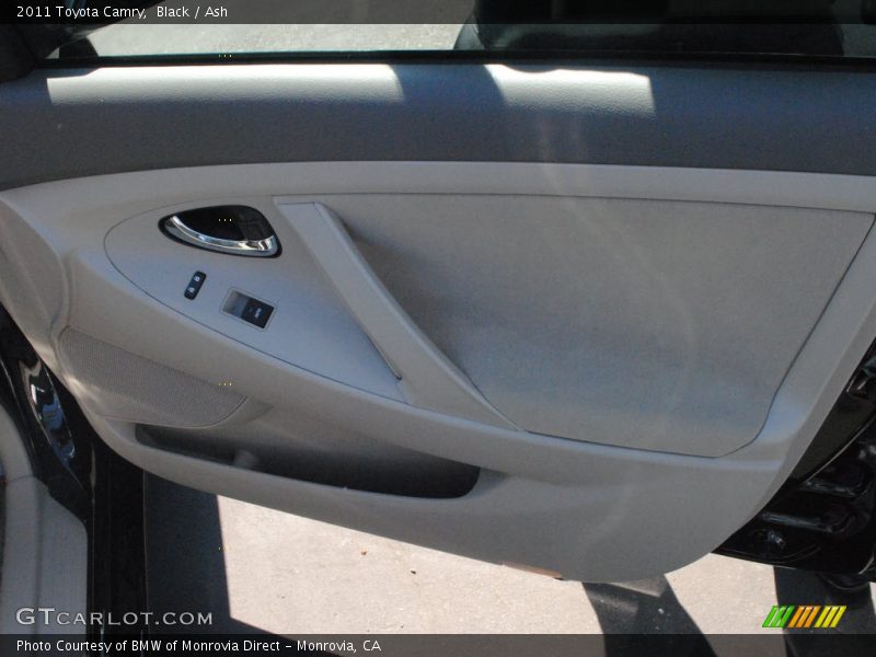 Black / Ash 2011 Toyota Camry