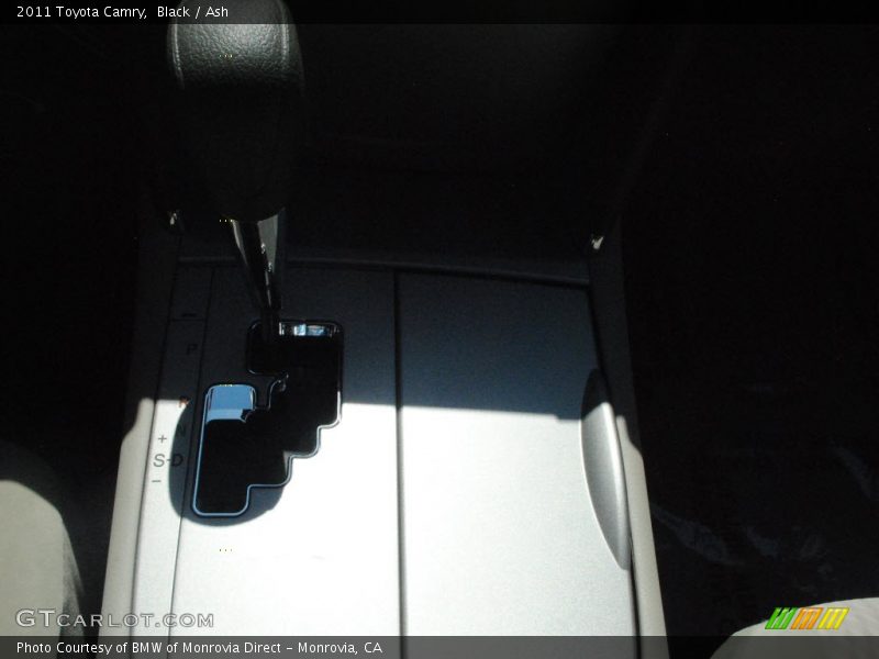 Black / Ash 2011 Toyota Camry