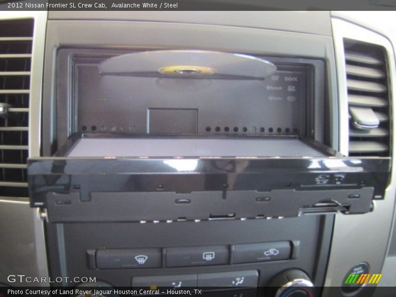 Avalanche White / Steel 2012 Nissan Frontier SL Crew Cab