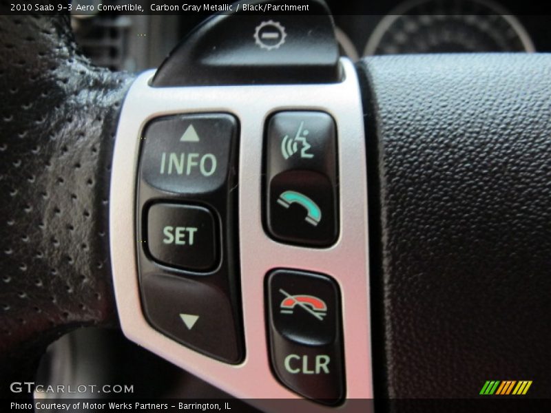 Controls of 2010 9-3 Aero Convertible