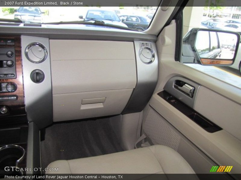 Black / Stone 2007 Ford Expedition Limited