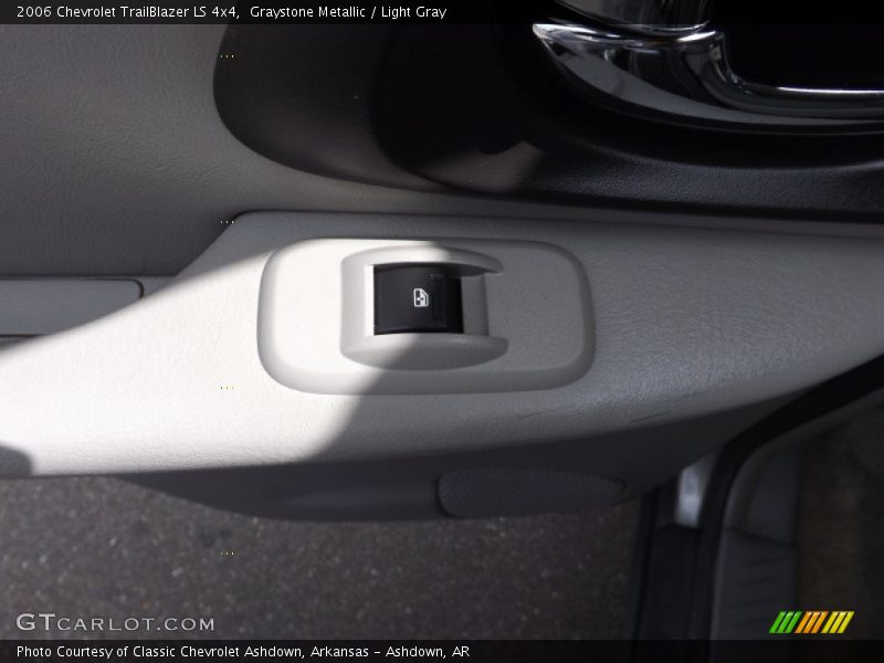 Graystone Metallic / Light Gray 2006 Chevrolet TrailBlazer LS 4x4