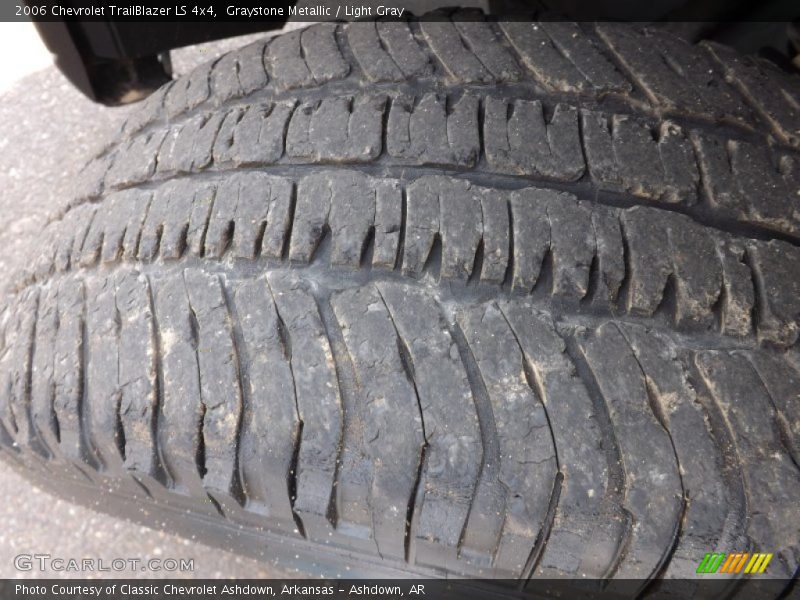 Graystone Metallic / Light Gray 2006 Chevrolet TrailBlazer LS 4x4