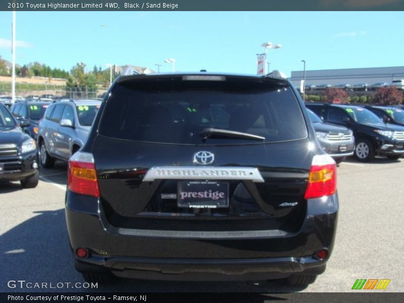 Black / Sand Beige 2010 Toyota Highlander Limited 4WD