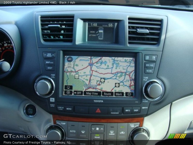 Black / Ash 2009 Toyota Highlander Limited 4WD