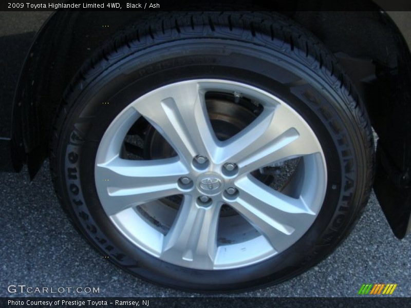 Black / Ash 2009 Toyota Highlander Limited 4WD