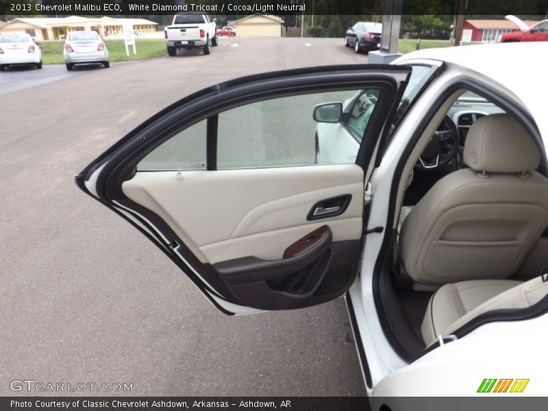 White Diamond Tricoat / Cocoa/Light Neutral 2013 Chevrolet Malibu ECO