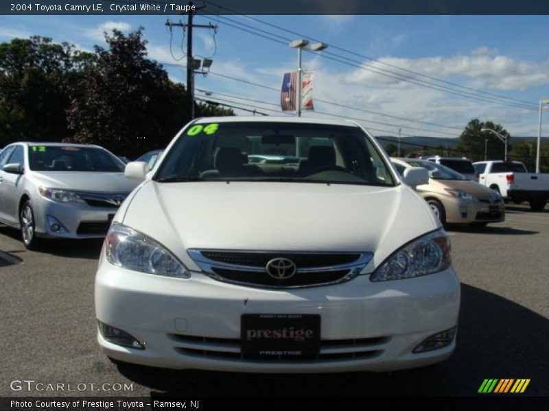 Crystal White / Taupe 2004 Toyota Camry LE