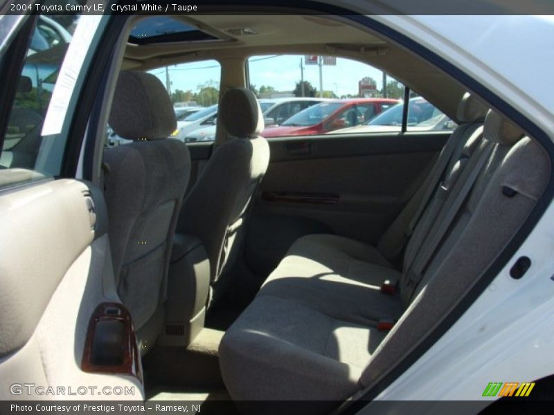 Crystal White / Taupe 2004 Toyota Camry LE