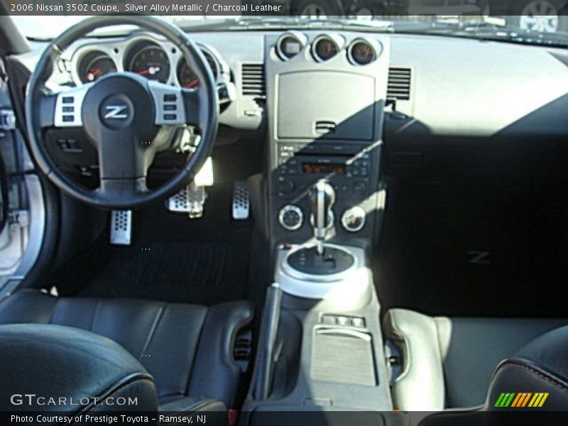 Silver Alloy Metallic / Charcoal Leather 2006 Nissan 350Z Coupe