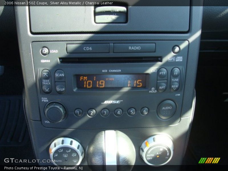 Silver Alloy Metallic / Charcoal Leather 2006 Nissan 350Z Coupe