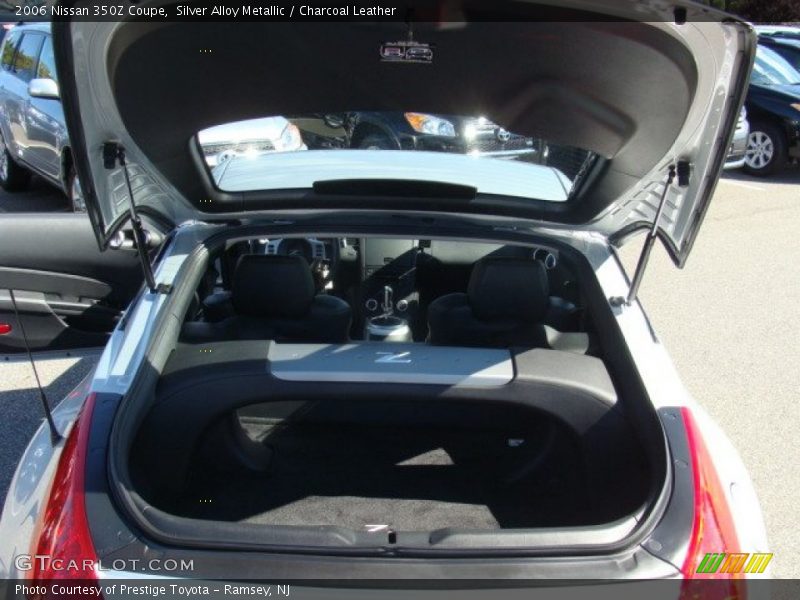 Silver Alloy Metallic / Charcoal Leather 2006 Nissan 350Z Coupe