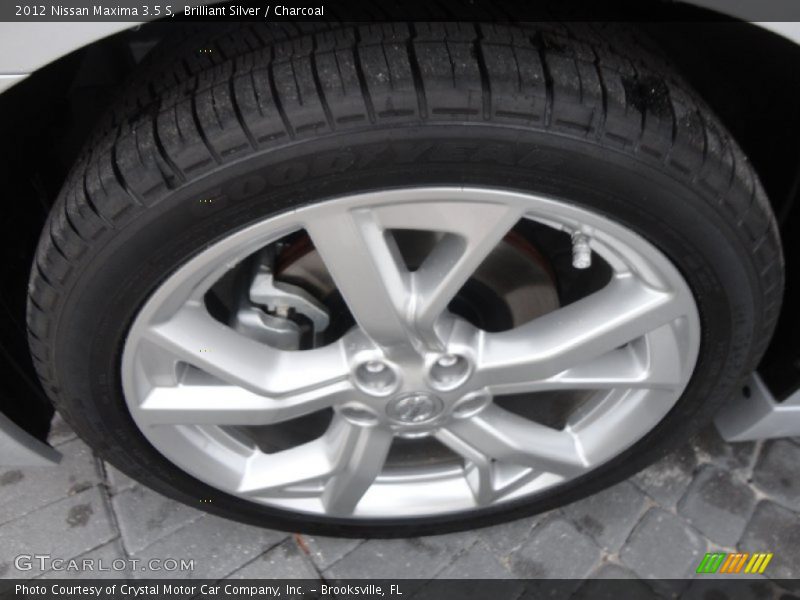 Brilliant Silver / Charcoal 2012 Nissan Maxima 3.5 S
