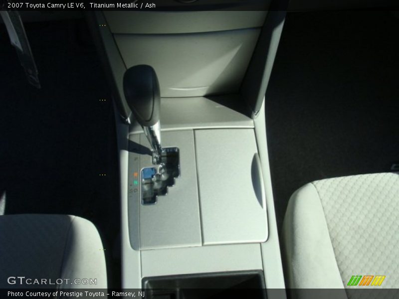 Titanium Metallic / Ash 2007 Toyota Camry LE V6