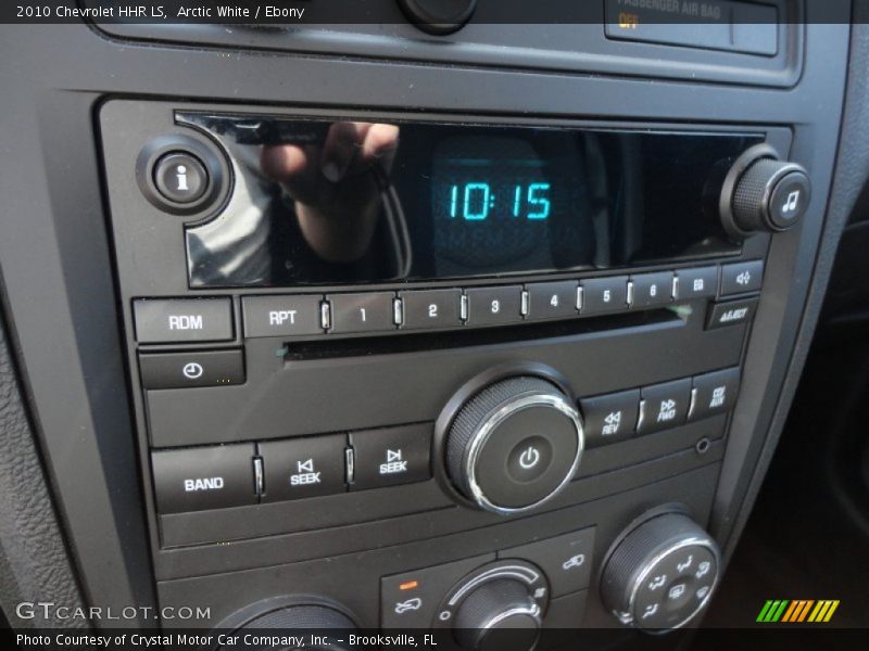 Arctic White / Ebony 2010 Chevrolet HHR LS