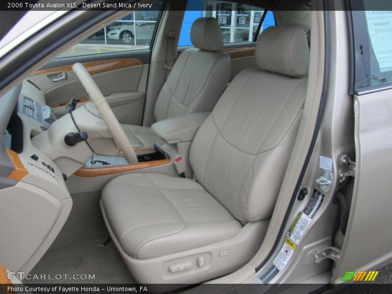 Desert Sand Mica / Ivory 2006 Toyota Avalon XLS