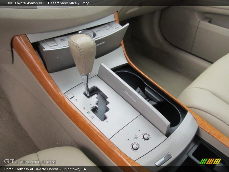 Desert Sand Mica / Ivory 2006 Toyota Avalon XLS