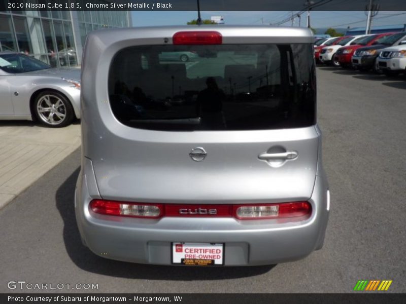 Chrome Silver Metallic / Black 2010 Nissan Cube 1.8 S