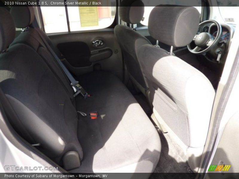 Chrome Silver Metallic / Black 2010 Nissan Cube 1.8 S