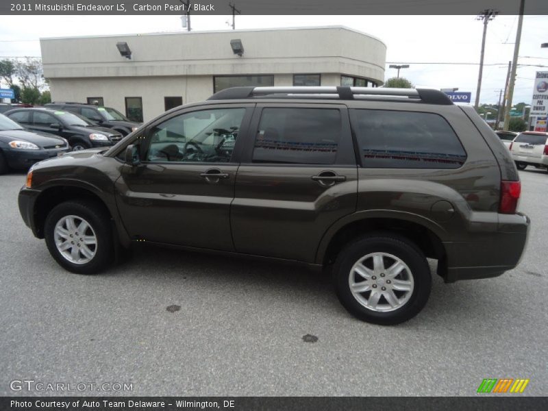 Carbon Pearl / Black 2011 Mitsubishi Endeavor LS