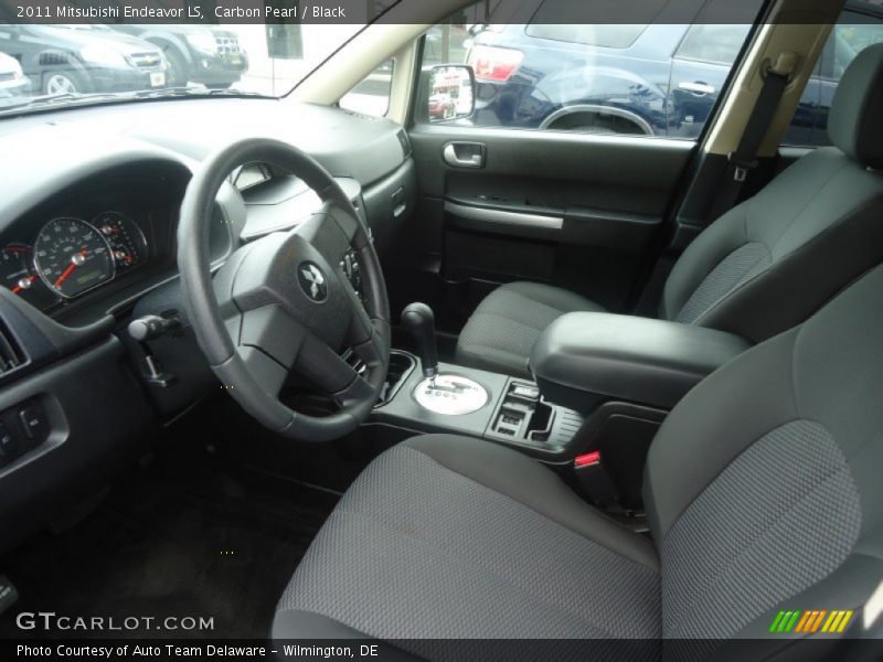 Carbon Pearl / Black 2011 Mitsubishi Endeavor LS