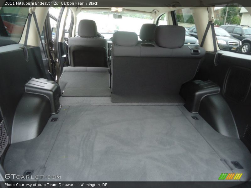 Carbon Pearl / Black 2011 Mitsubishi Endeavor LS